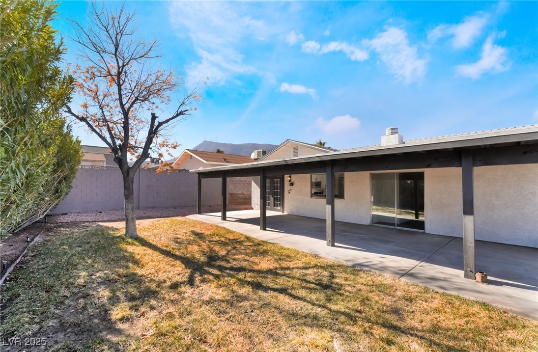 421 Box Elder Way Property Photo 32