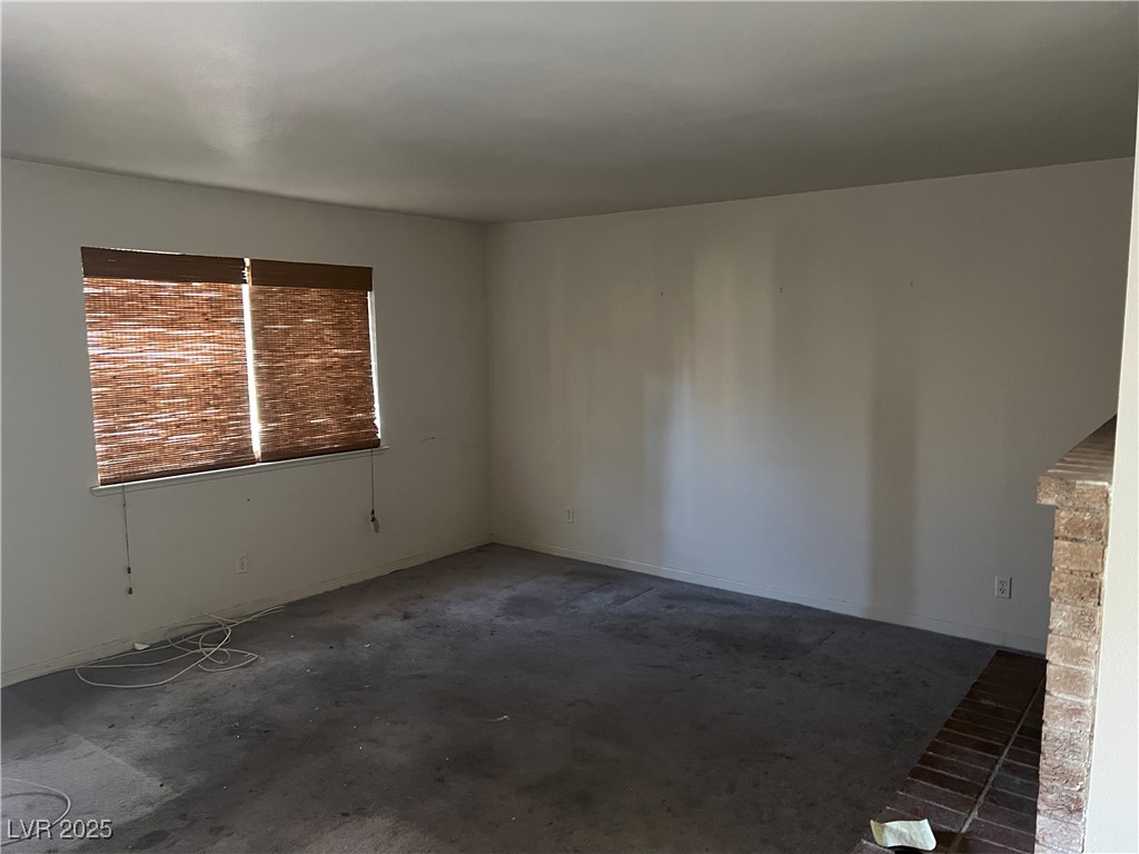 2638 Aracatuba Avenue Property Photo 4