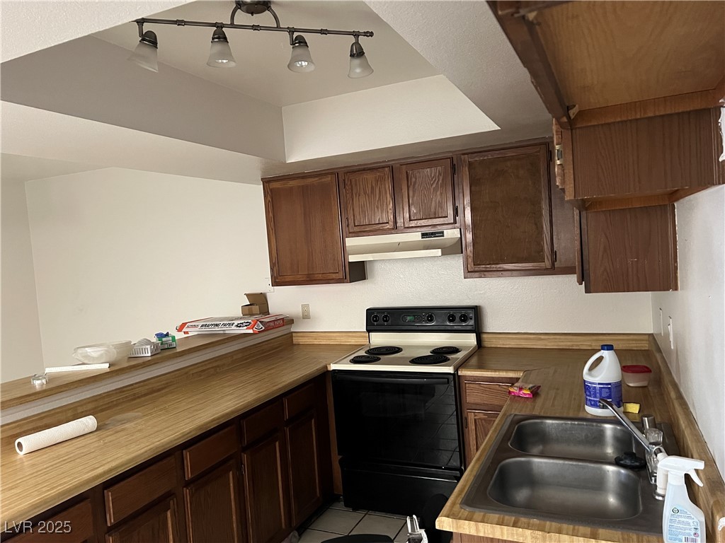 2638 Aracatuba Avenue Property Photo 9