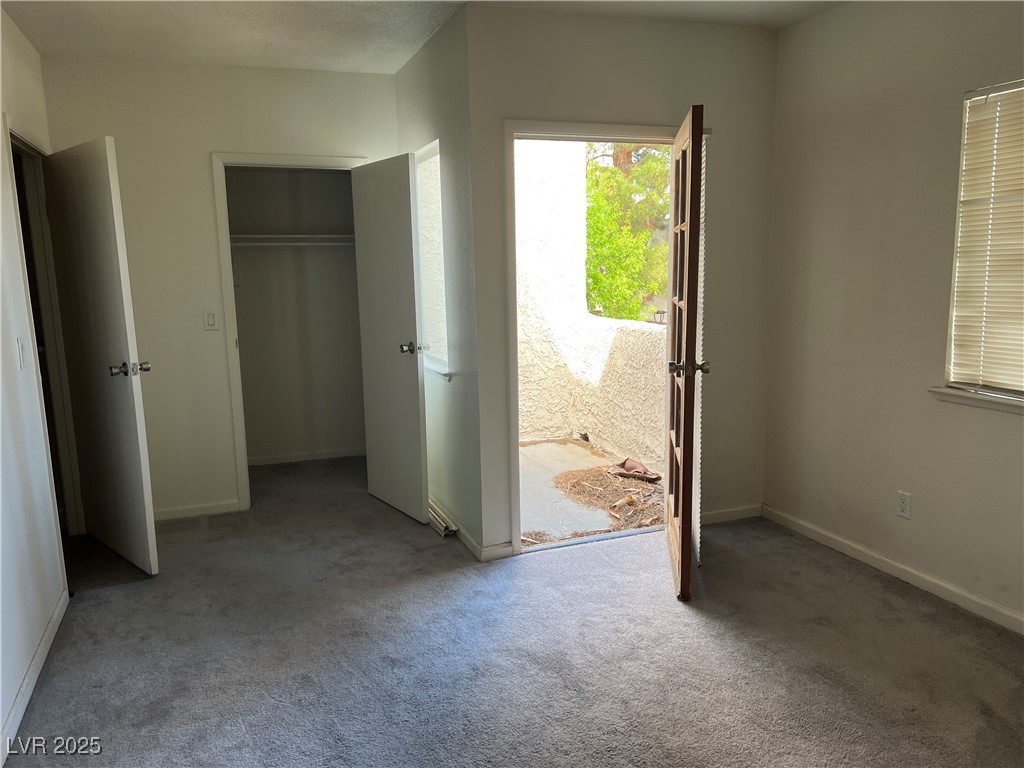 2638 Aracatuba Avenue Property Photo 23