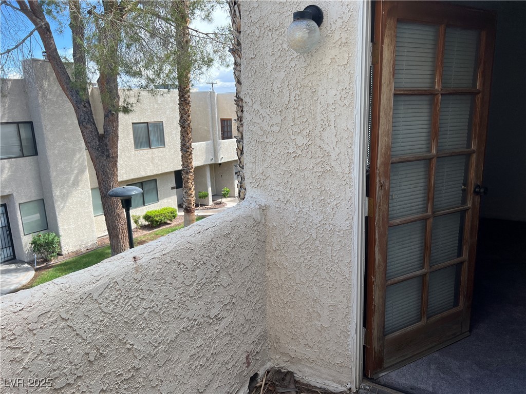 2638 Aracatuba Avenue Property Photo 24