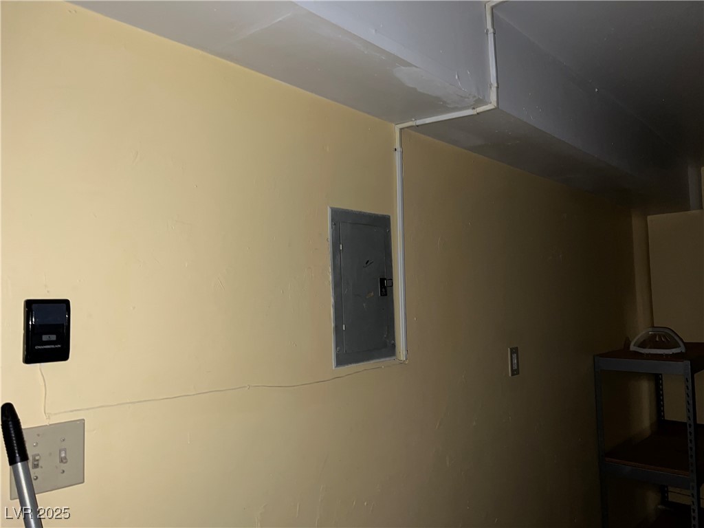 2663 Aracatuba Avenue Property Photo 23