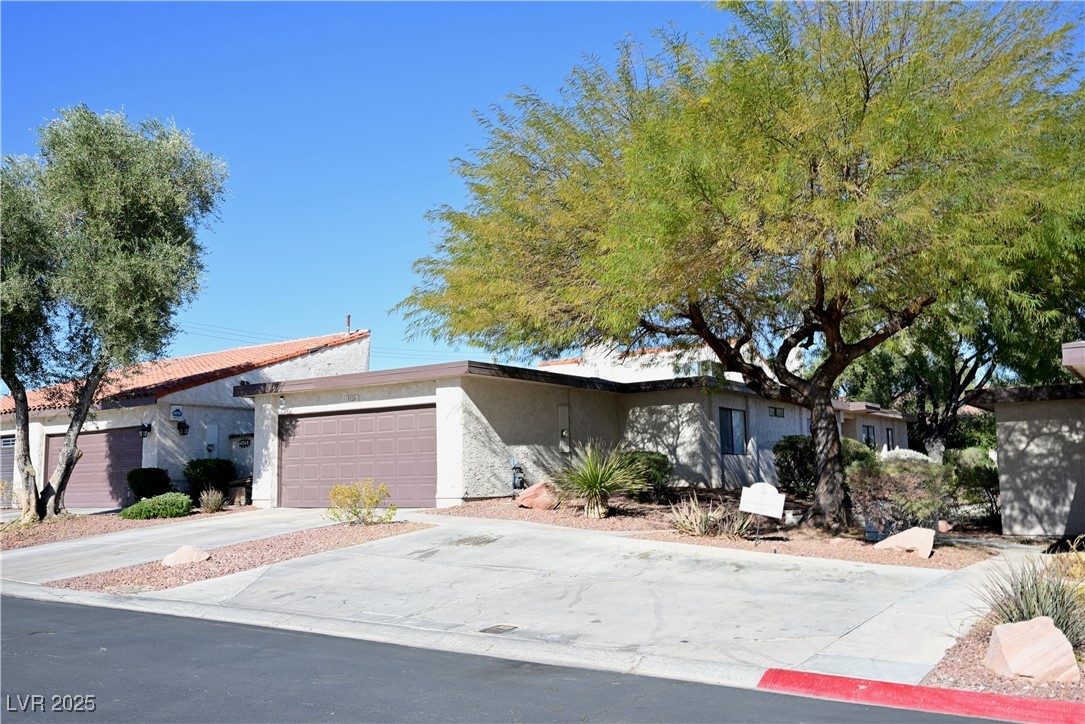 3126 Asoleado Circle Property Photo 3