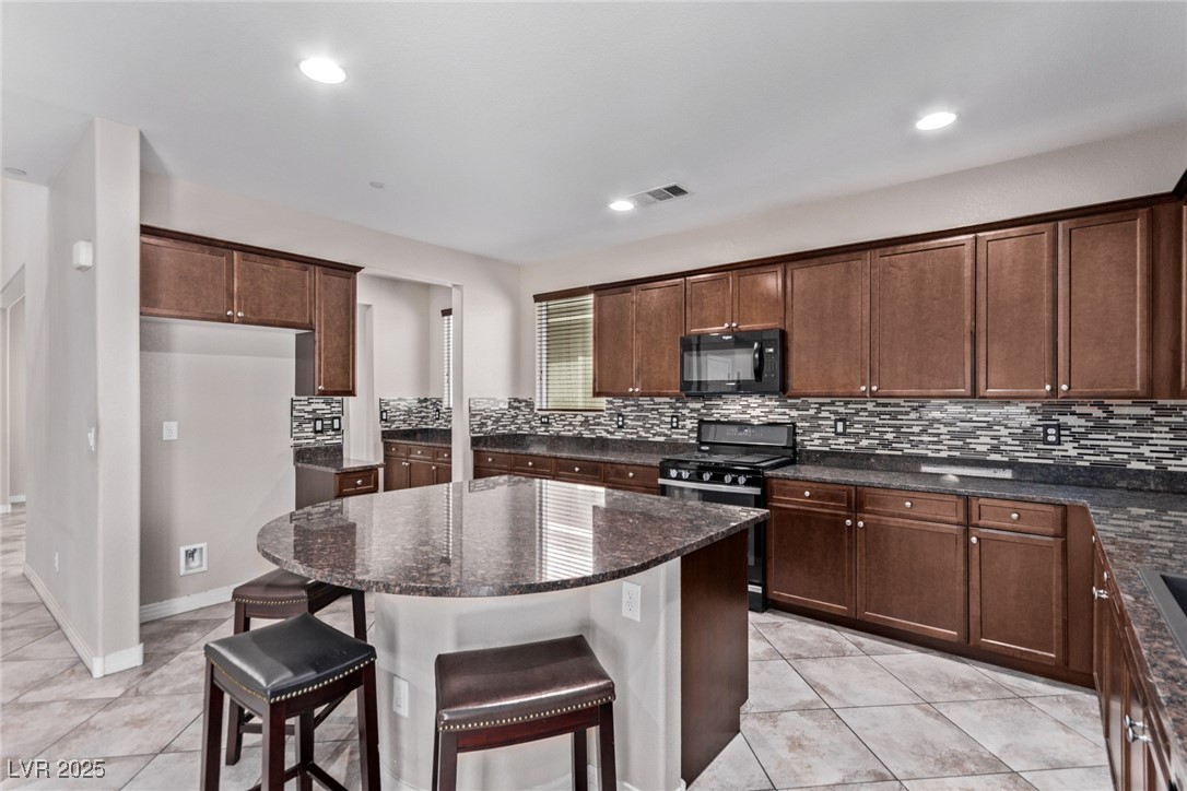 1136 Buckhorn Cove Street Property Photo 17