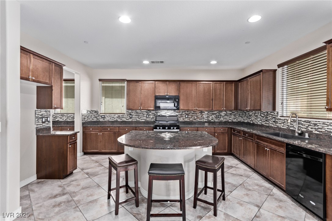 1136 Buckhorn Cove Street Property Photo 23
