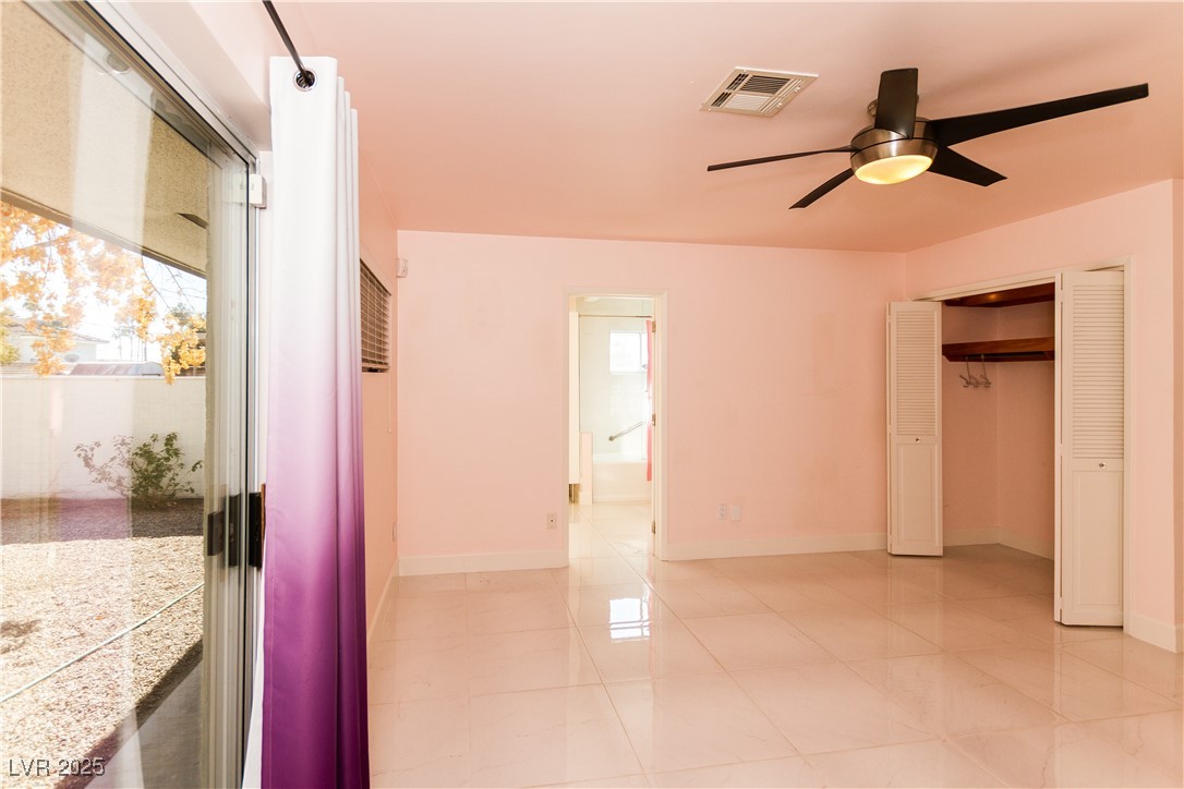 1403 5th Place Property Photo 8