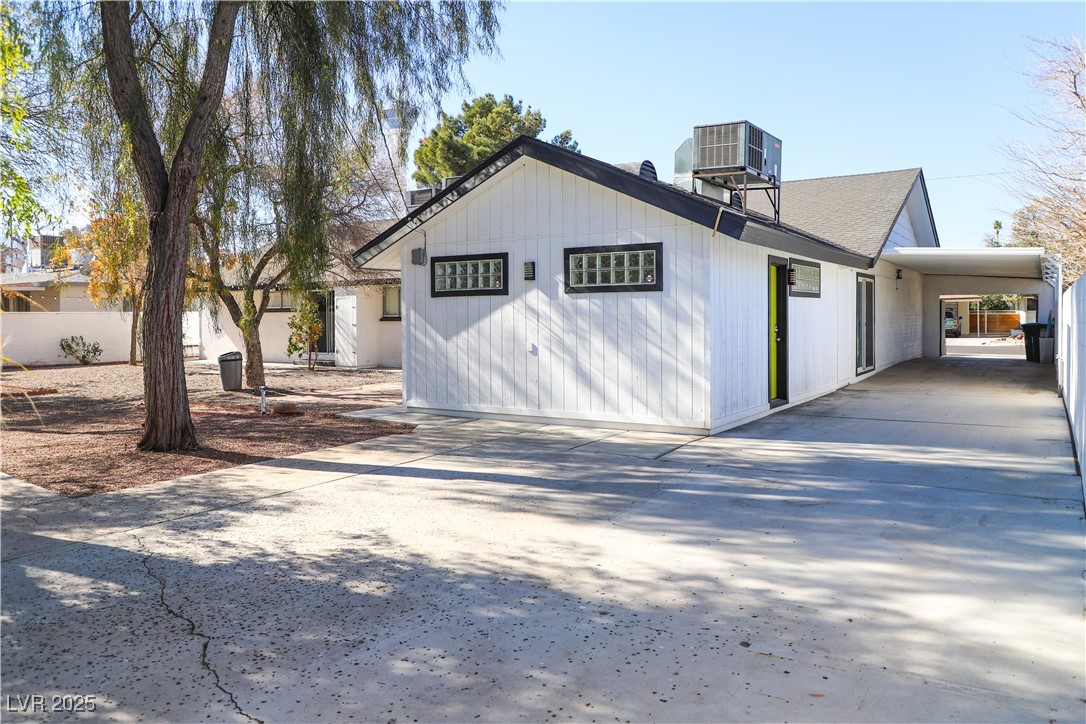 1403 5th Place Property Photo 20