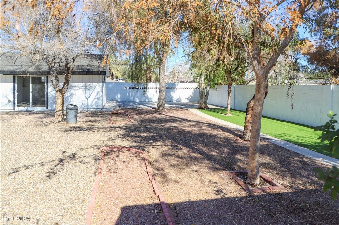 1403 5th Place Property Photo 26