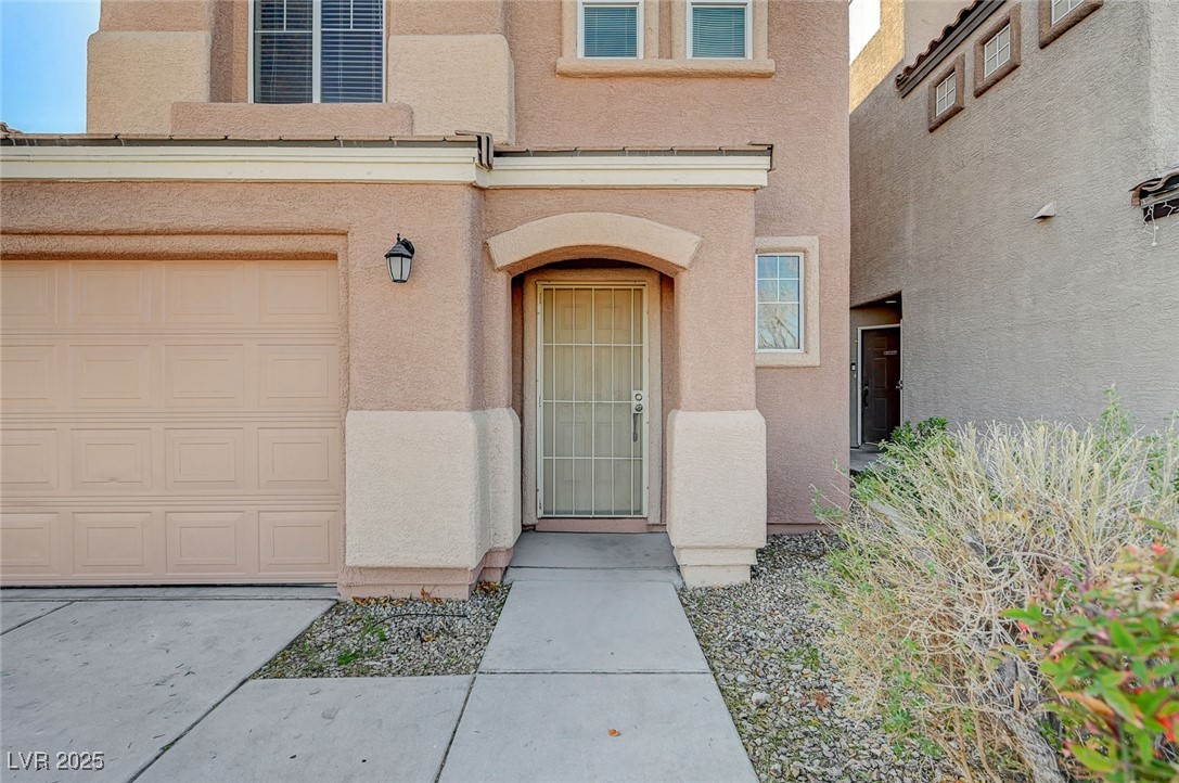8889 West Torino Avenue Property Photo 2