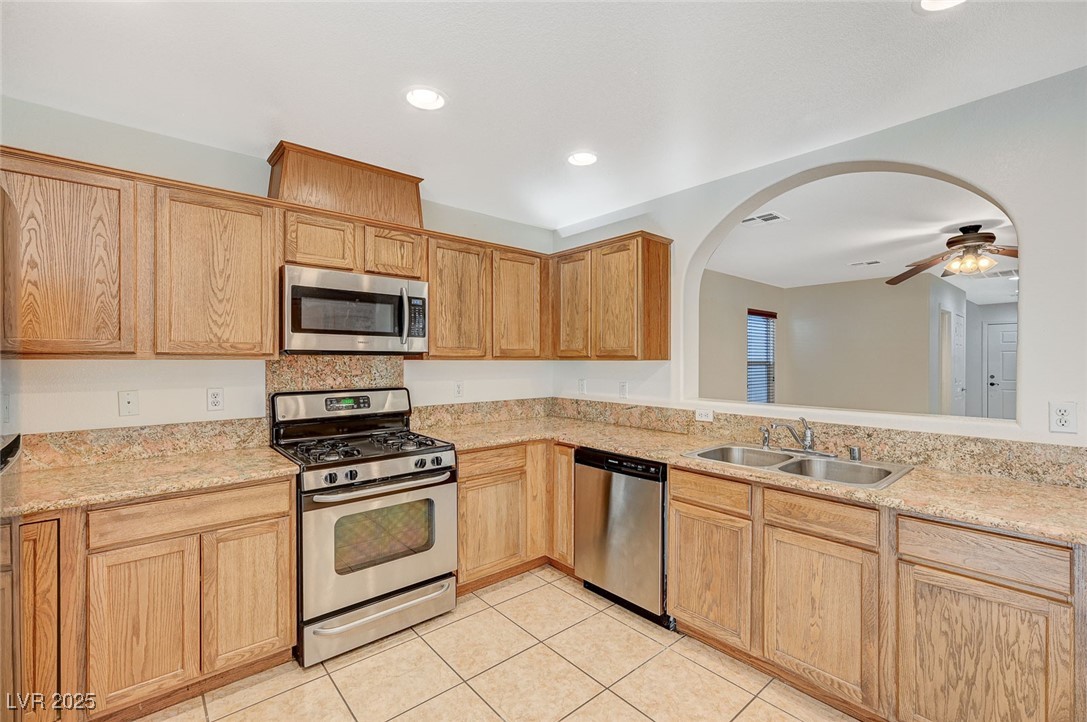 8889 West Torino Avenue Property Photo 11