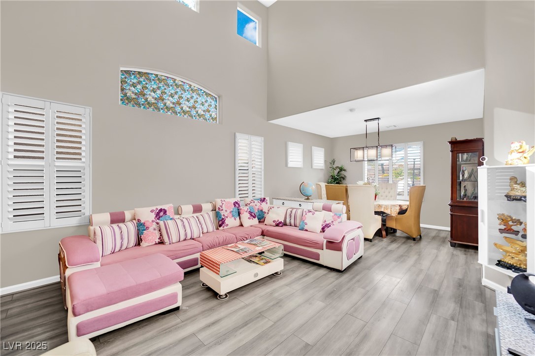 6145 Sydney Bay Court Property Photo 3