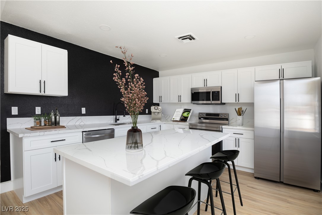 1108 Cunningham Drive Property Photo 4
