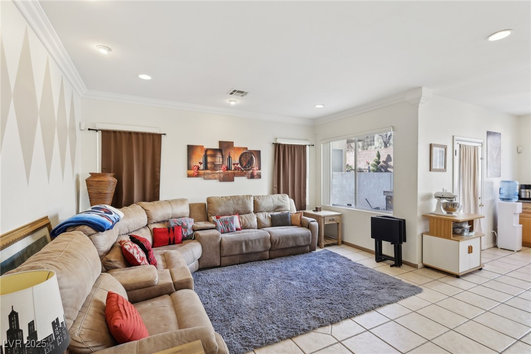 9916 Sierra Canyon Way Property Photo 5