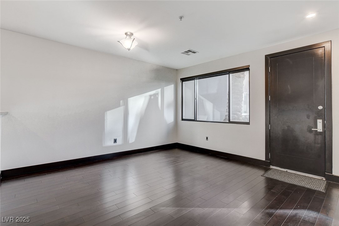 4565 Dean Martin Drive 102 Property Photo 10