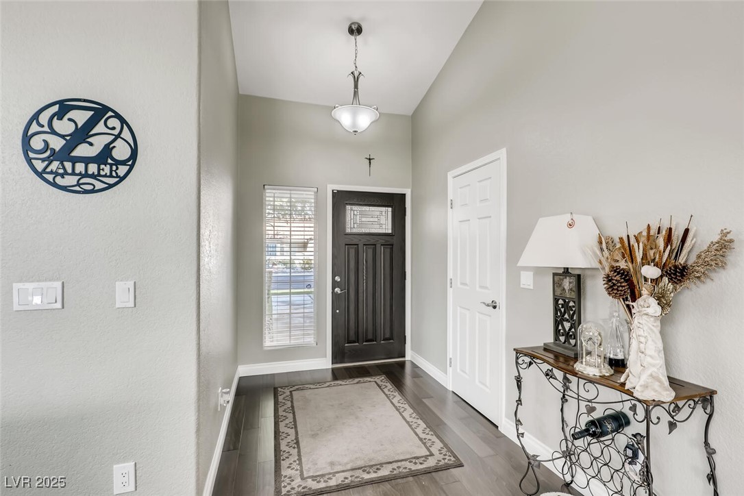 5448 Red Sun Drive Property Photo 4