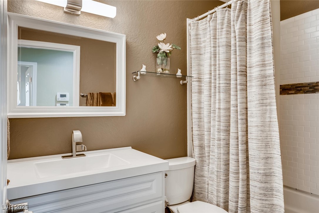 5448 Red Sun Drive Property Photo 24