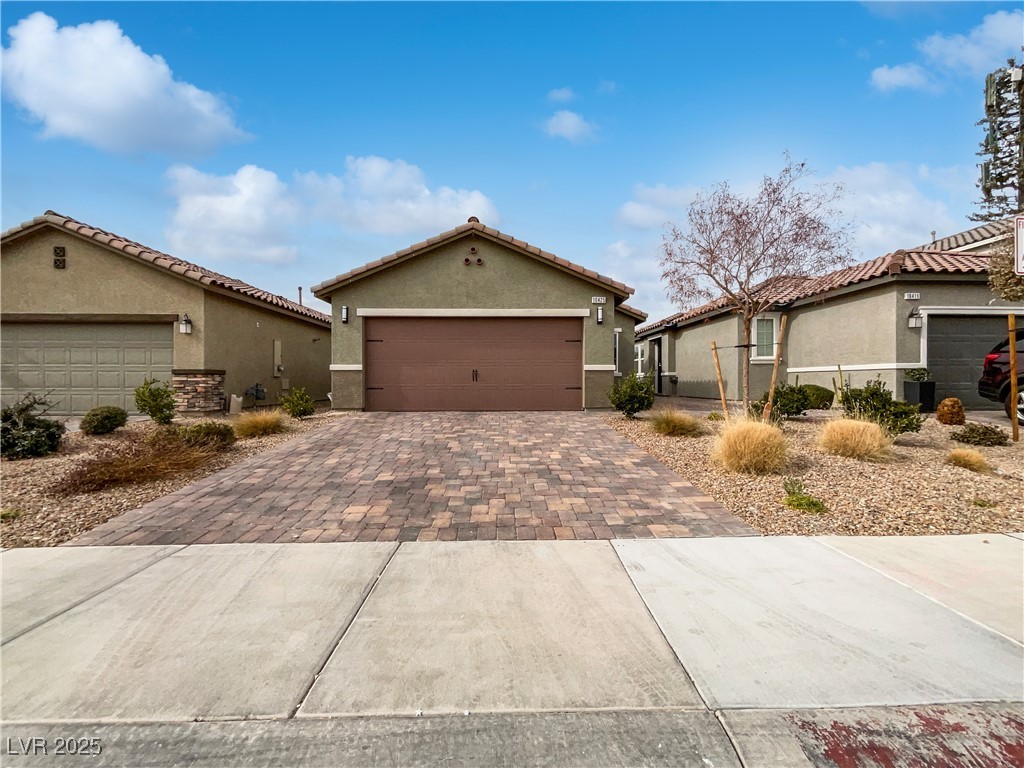Cactus Landings Real Estate Listings Main Image