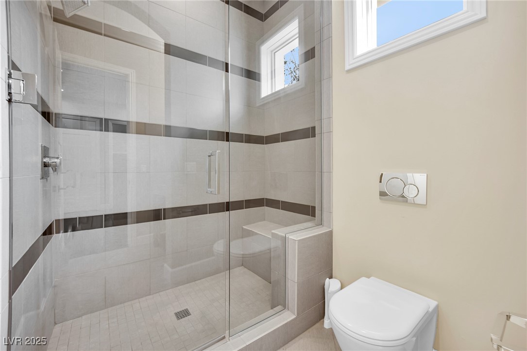 8804 Jewel Ridge Avenue Property Photo 53