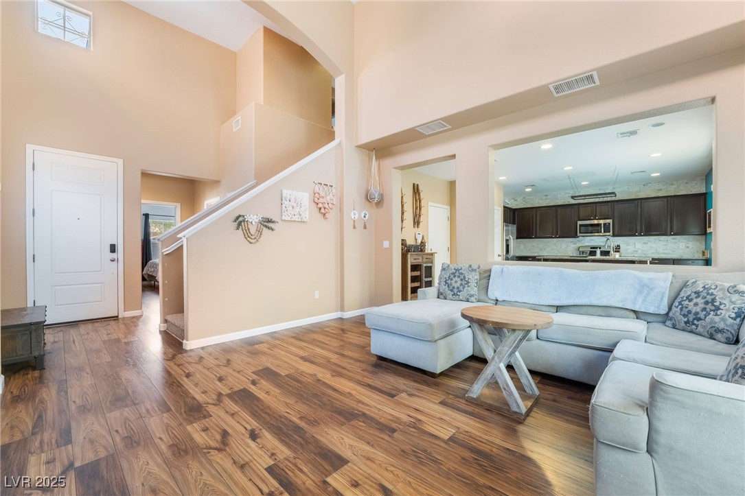 10579 Moss Lake Street Property Photo 8