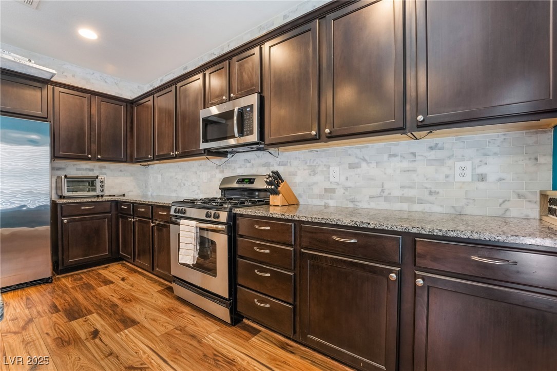 10579 Moss Lake Street Property Photo 13