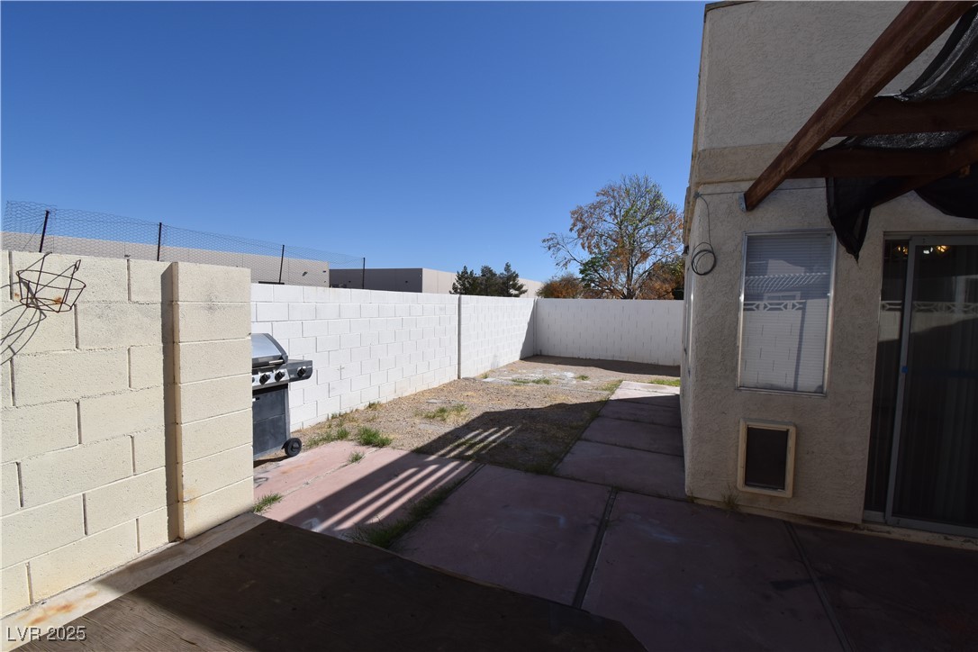 1618 Autumn Rust Drive Property Photo 21