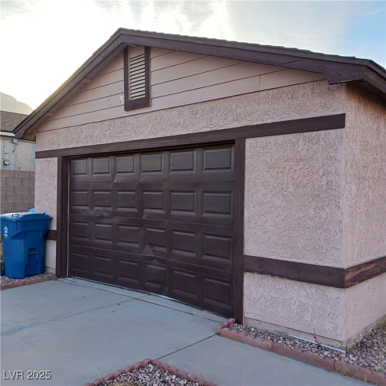 6741 Solaron Avenue Property Photo 4