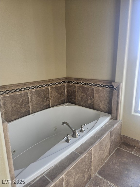 32 Via Vasari 102 Property Photo 14