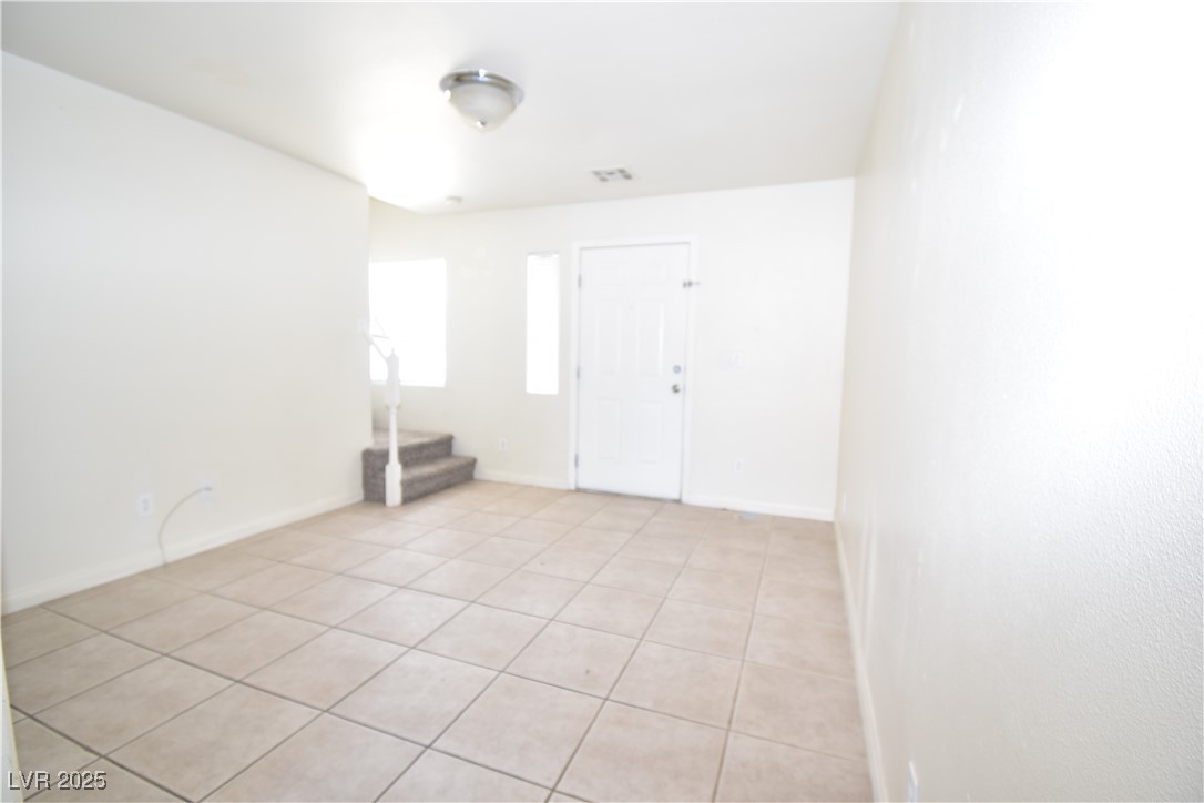460 Rexford Drive 2103 Property Photo 10