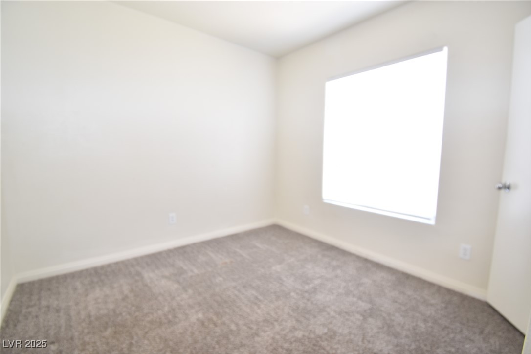 460 Rexford Drive 2103 Property Photo 13