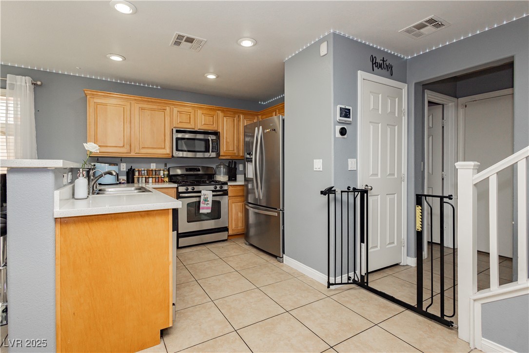 6356 Blue Twilight Court Property Photo 7