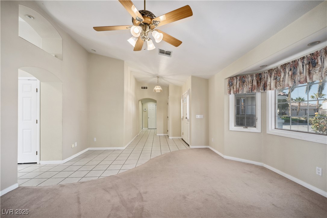 5625 West Agate Avenue Property Photo 25