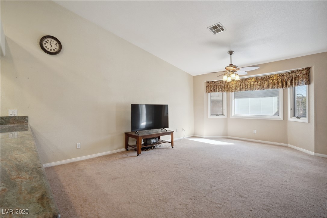 5625 West Agate Avenue Property Photo 42
