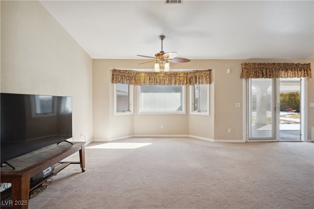 5625 West Agate Avenue Property Photo 43