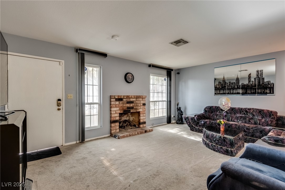 6520 Brushwood Lane Property Photo 4