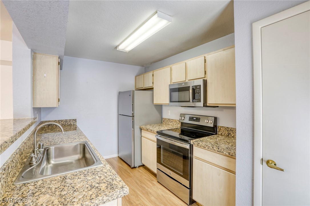 8101 West Flamingo Road 1157 Property Photo 15
