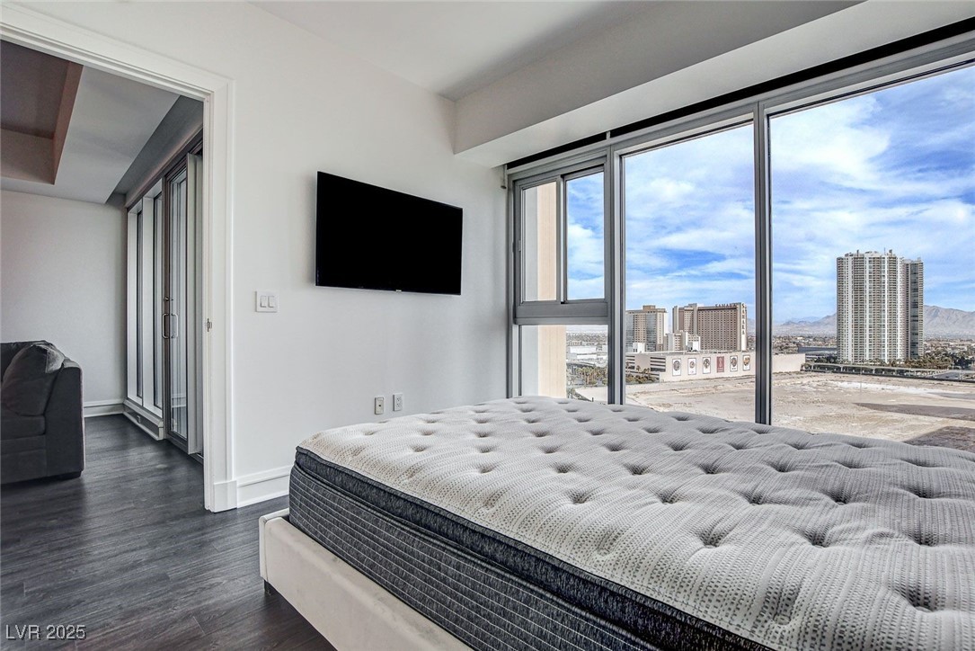 2700 South Las Vegas Boulevard 1305 Property Photo 14