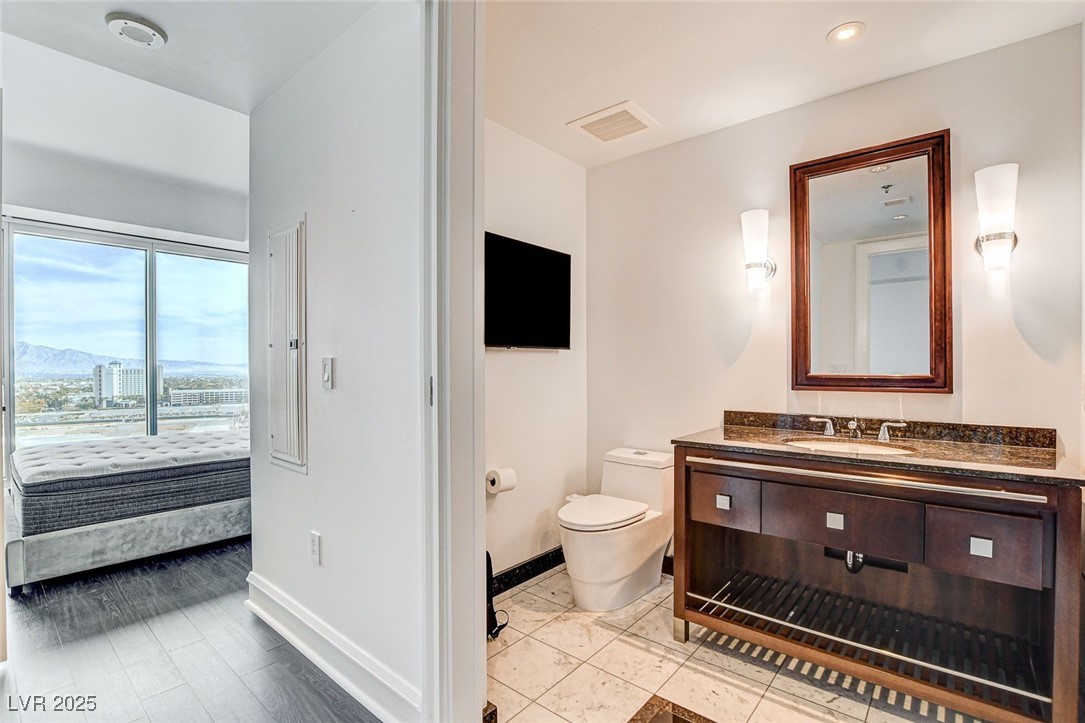 2700 South Las Vegas Boulevard 1305 Property Photo 19