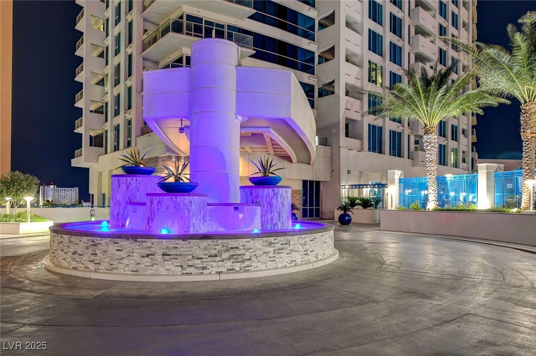 2700 South Las Vegas Boulevard 1305 Property Photo 23