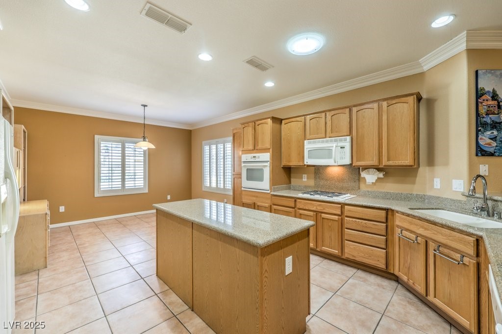 2277 Canyonville Drive Property Photo 12