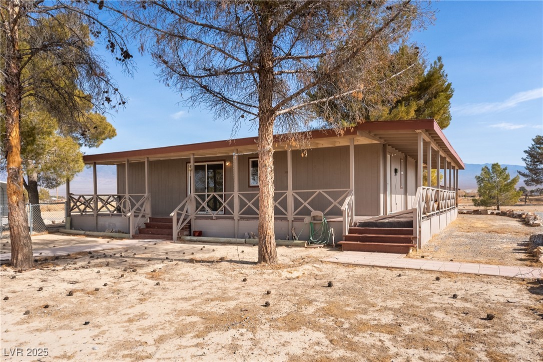 1901 North Buckboard Lane Property Photo 6