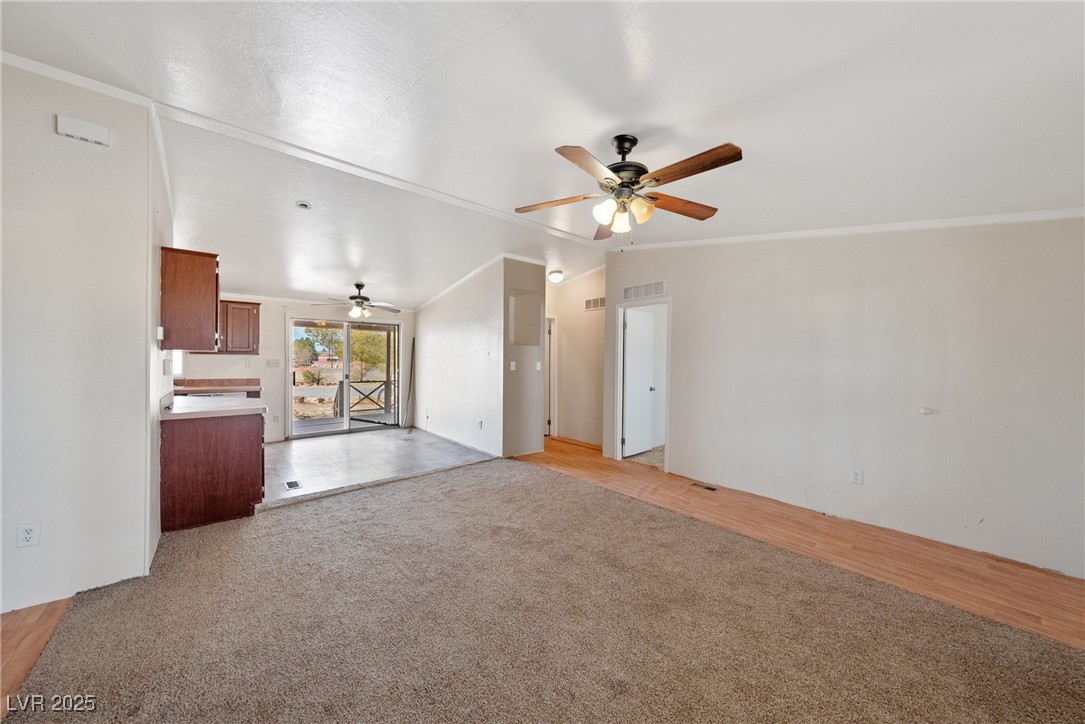 1901 North Buckboard Lane Property Photo 12