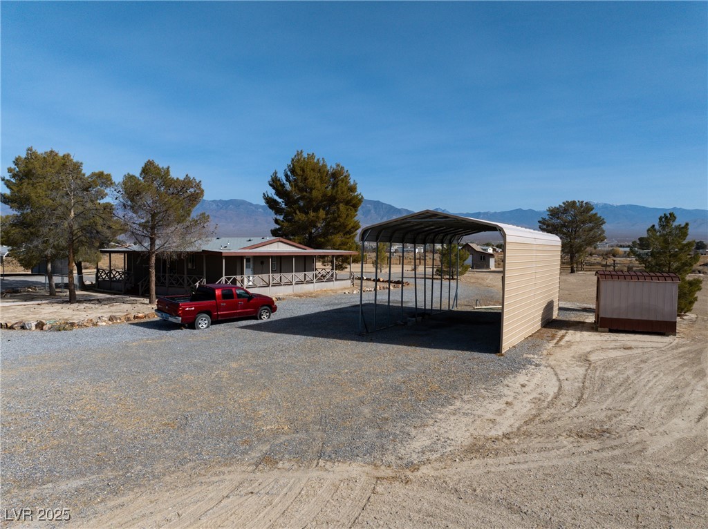 1901 North Buckboard Lane Property Photo 25