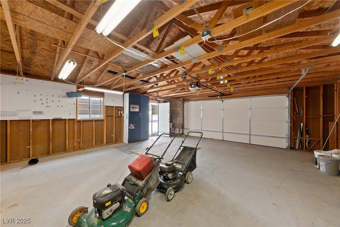 1901 North Buckboard Lane Property Photo 31