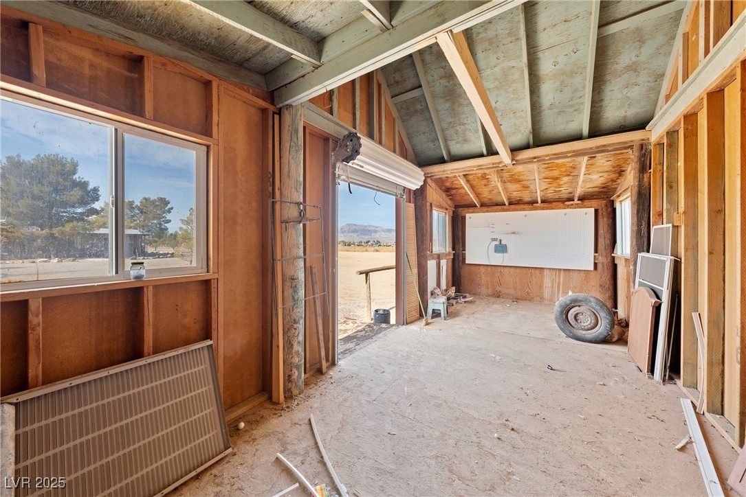 1901 North Buckboard Lane Property Photo 36