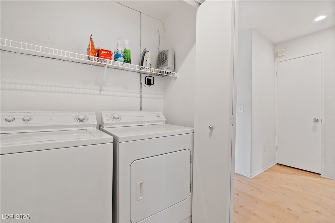 5415 West Harmon Avenue 2158 Property Photo 20