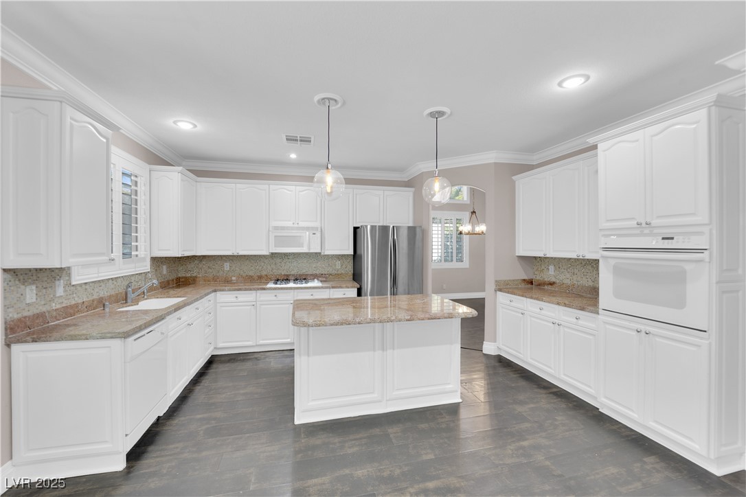 2891 Painted Lilly Drive Property Photo 16