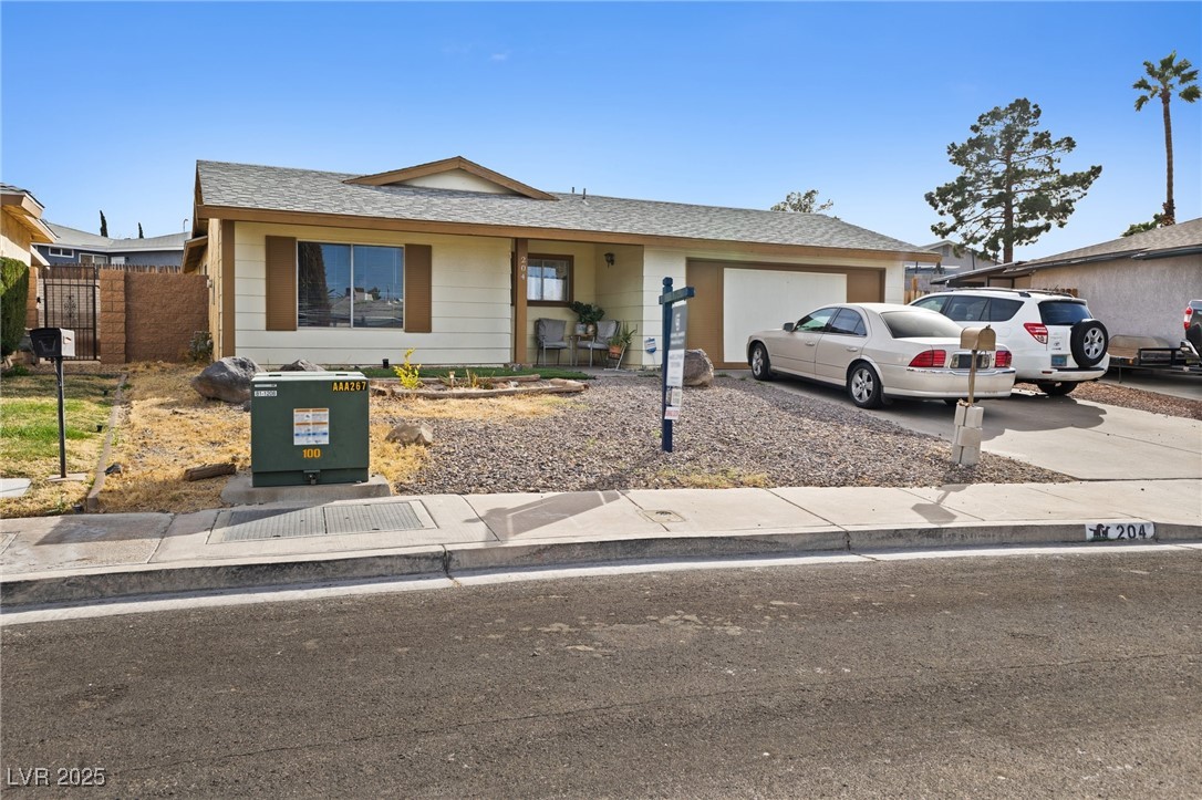 204 Cimarron Court Property Photo 2