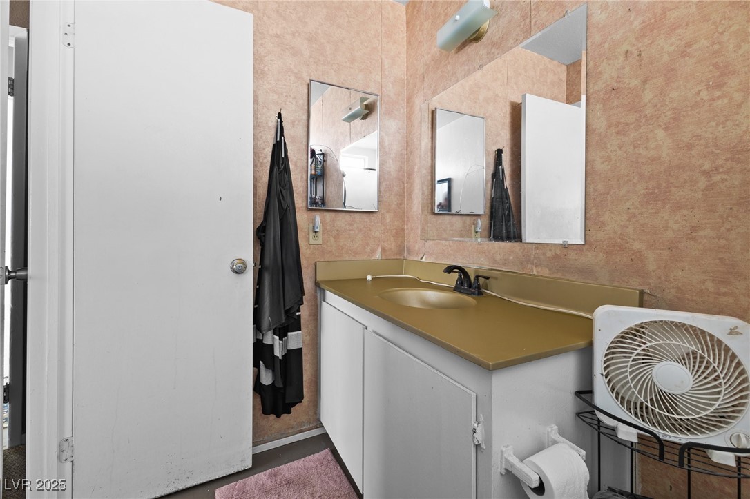 204 Cimarron Court Property Photo 23
