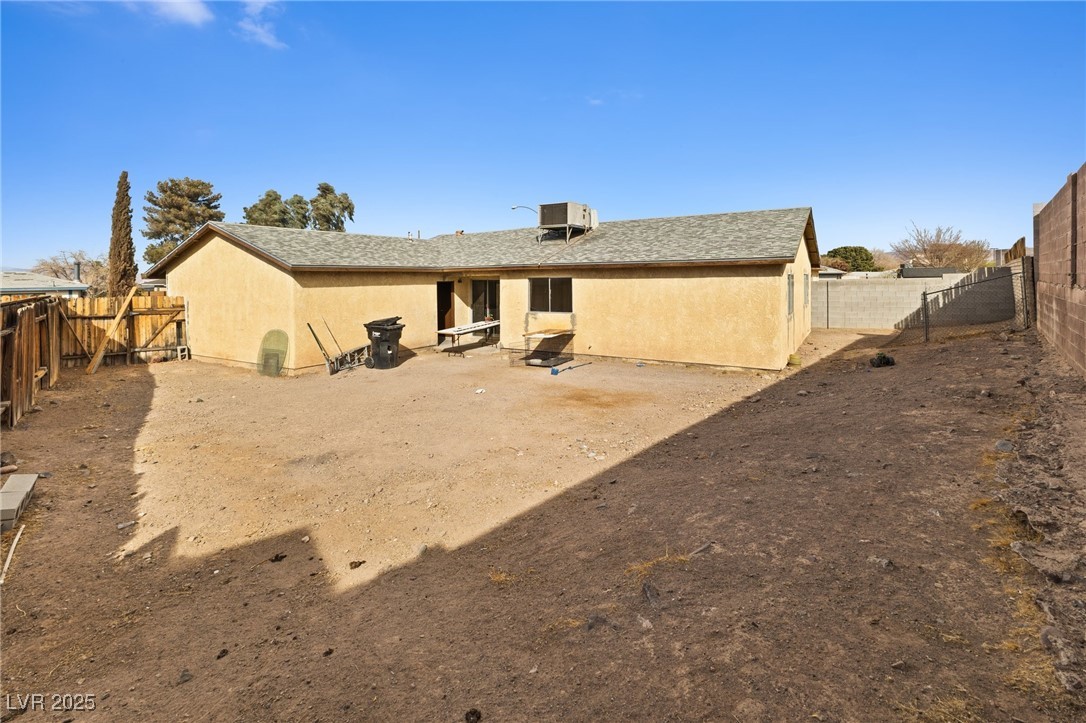 204 Cimarron Court Property Photo 27