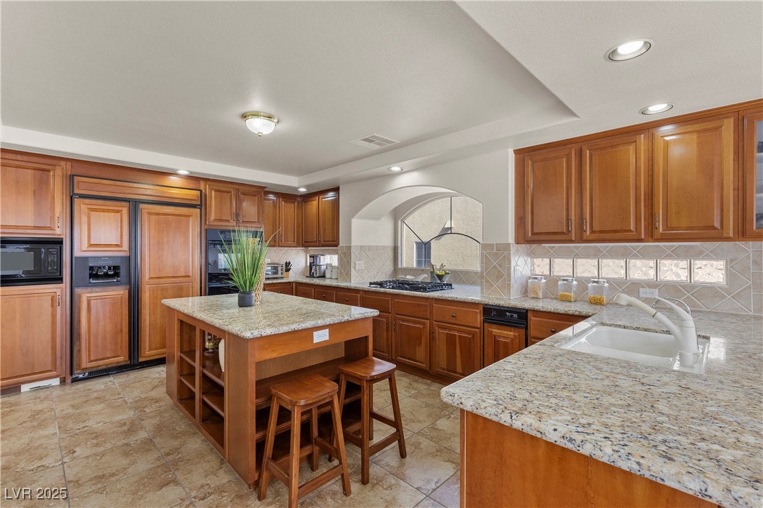 4439 Melrose Abbey Place Property Photo 5